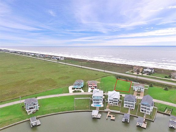 3rd image of 4207 S Sunset Bay Dr