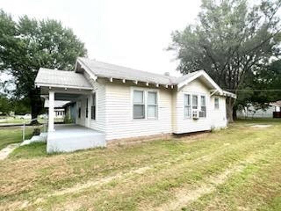 1124 N 5th St, Arkansas City, KS 67005 MLS 628969 Zillow