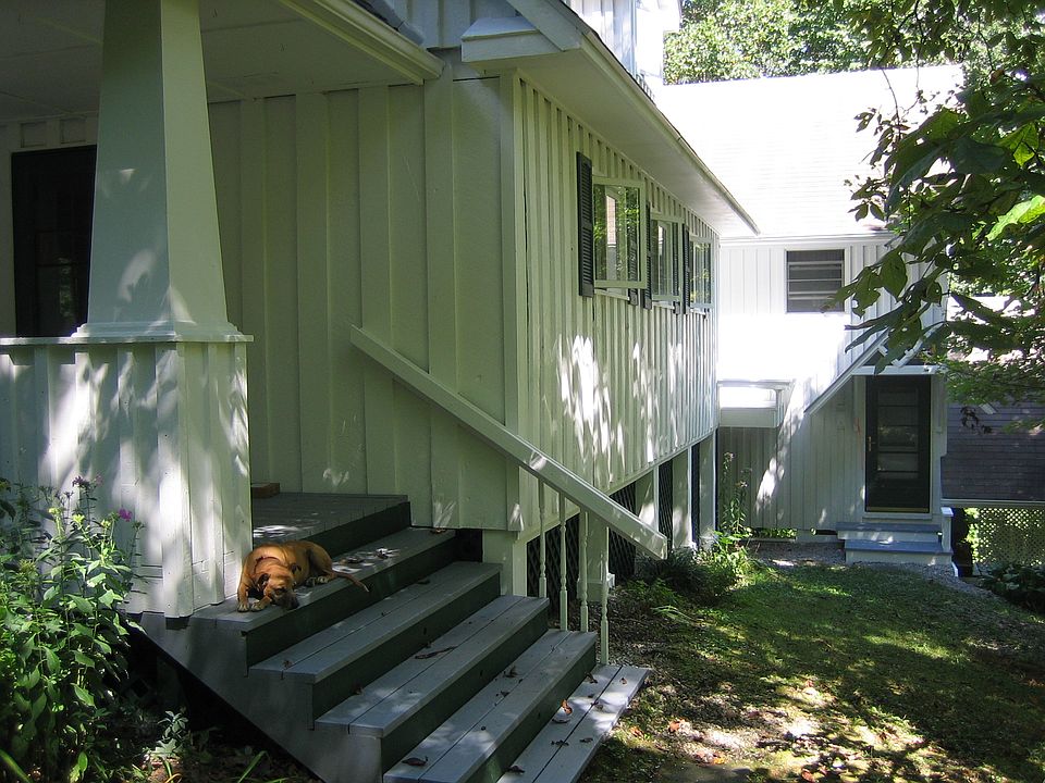 1st image of 3100 Edison Ln