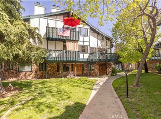 39802 Lakeview Dr APT 17, Big Bear Lake, CA 92315