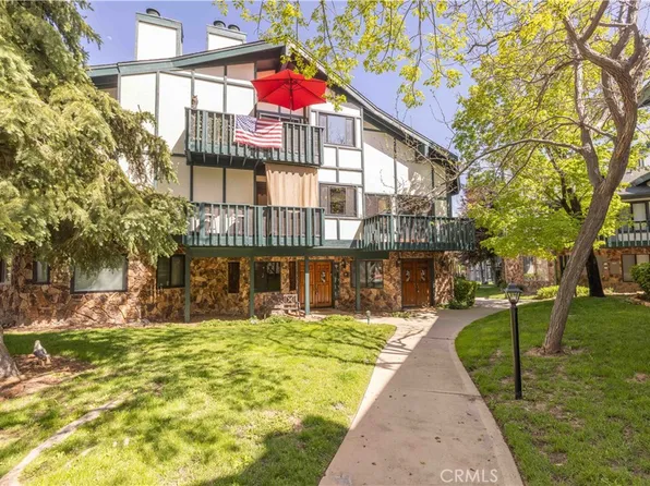 39802 Lakeview Dr APT 17, Big Bear Lake, CA 92315