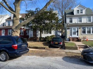 11319 197th St, Saint Albans, NY 11412