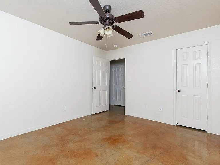 613 Kendra Dr #A — Photo 9
