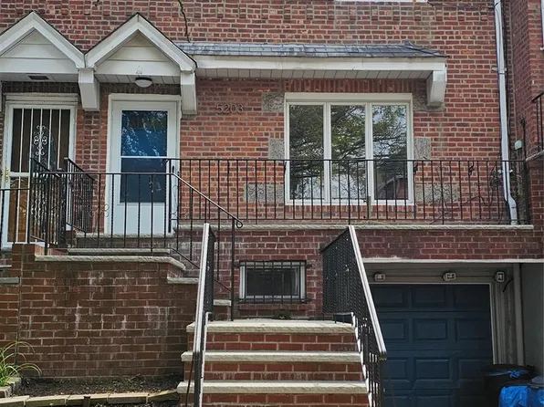 5203 72nd Place, Maspeth, NY 11378