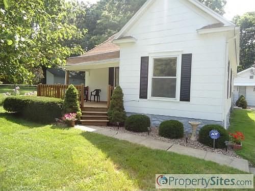 2nd image of 1714 S Vermont Ave