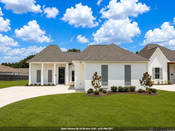 38158 Sweet Briar Dr, Prairieville, LA 70769