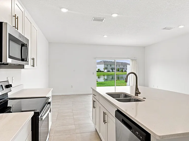 5739 Archipelago St — Photo 18