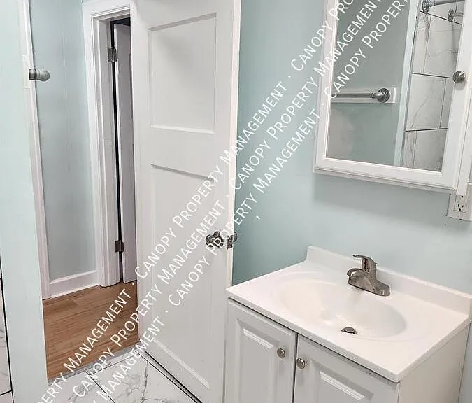 409 Roosevelt Blvd — Photo 9
