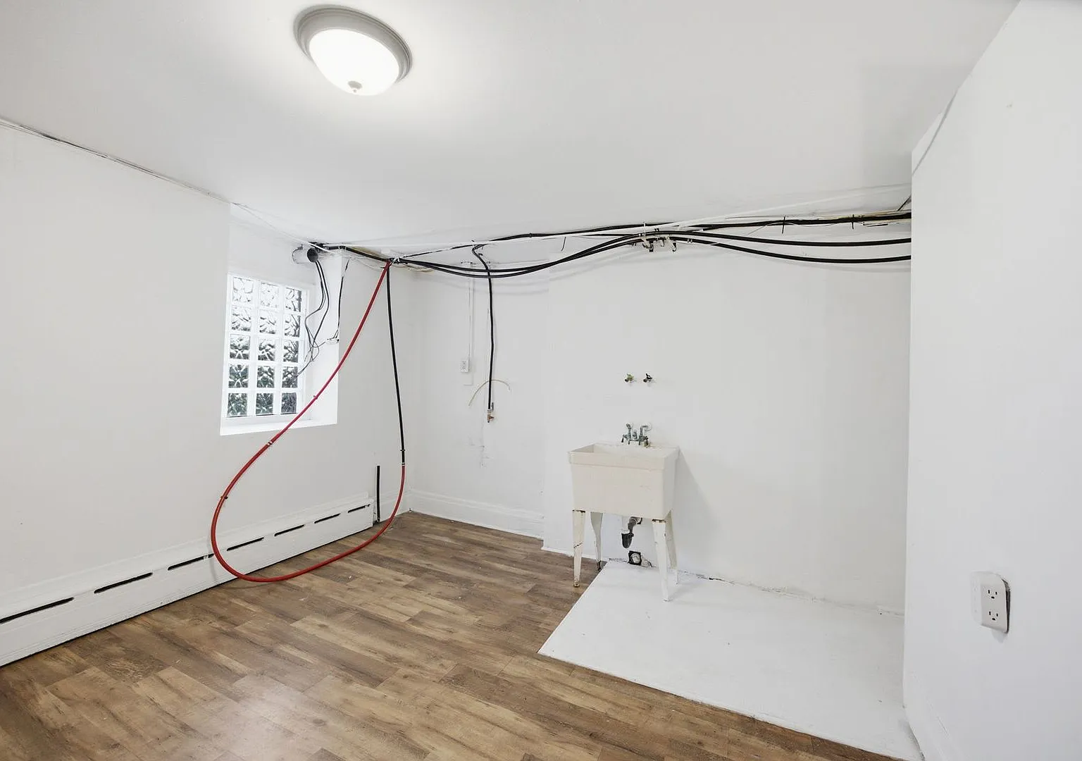 2 bed, $1,250 — Photo 4