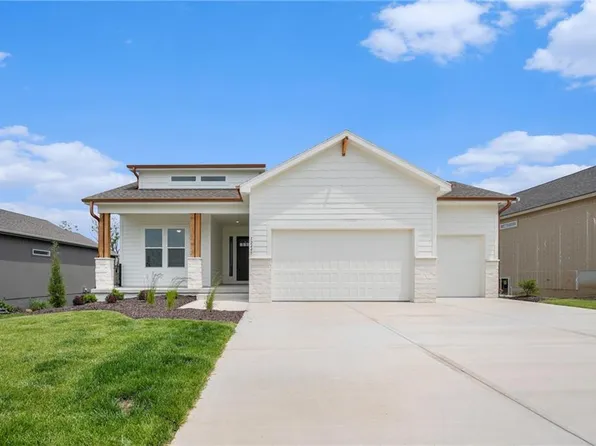 12445 Empress St, Platte City, MO 64079