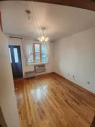 Rented by Apple Exclusive Realty Inc