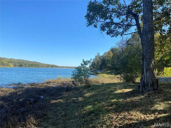 613 Devonshire Ln, De Soto, MO 63020