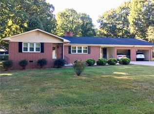 297 Forest Park Dr, Denton, NC 27239