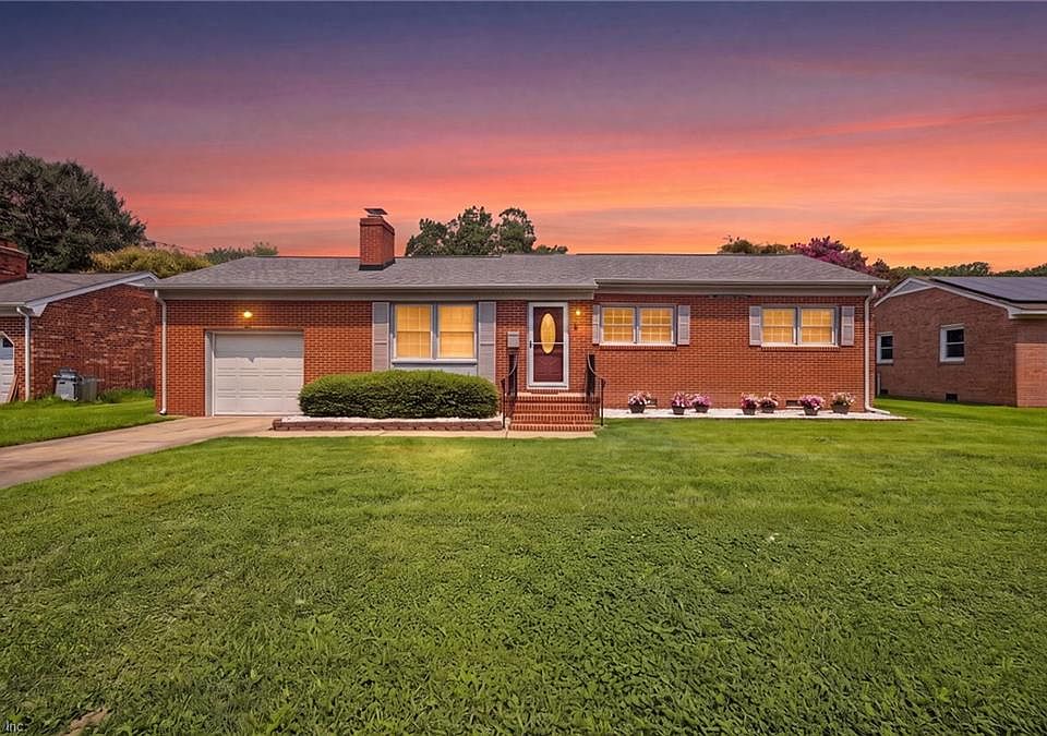 1st image of 106 Opal Dr