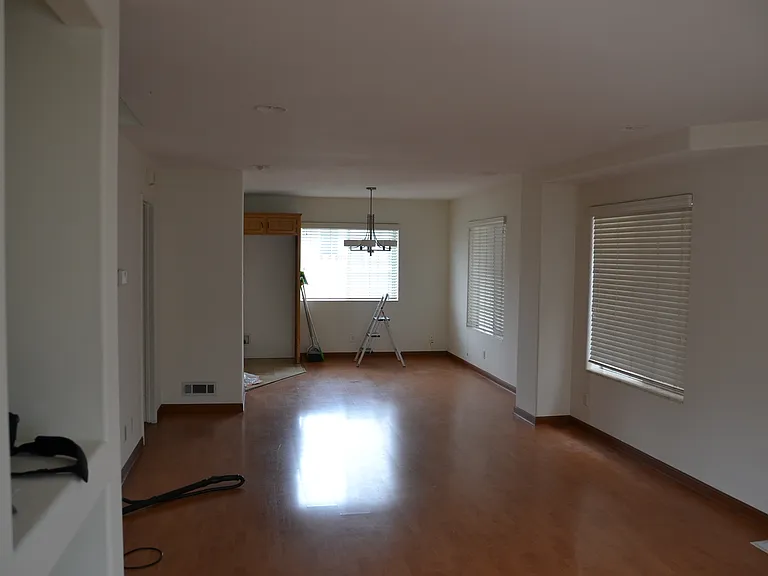 813 Van Ness Ave #D — Photo 5