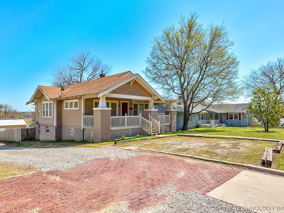 127 S Pecan St, Nowata, OK 74048 Zillow