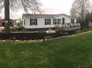 47783 40th Ave, Lawrence, MI 49064