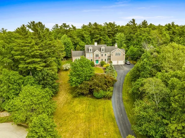32 Fox Hill Cir, Marshfield, MA 02050