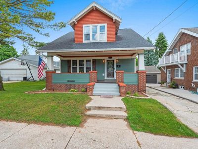 1212 MADISON STREET, Manitowoc, WI, 54220