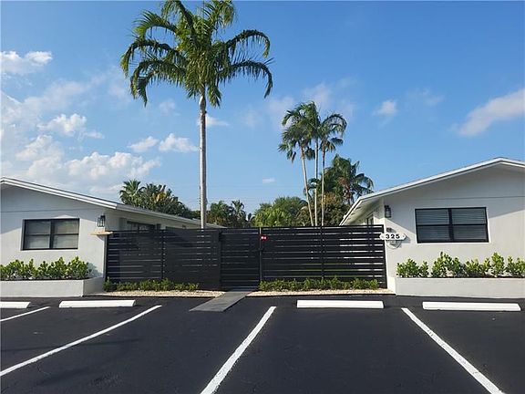 2nd image of 325 NW 25th St APT 3