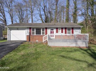 2905 Davis St, Knoxville, TN 37920