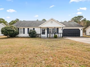 142 Parnell Road, Hubert, NC 28539