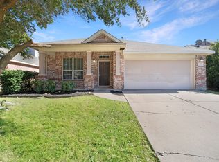 317 Parakeet Dr, Little Elm, TX 75068