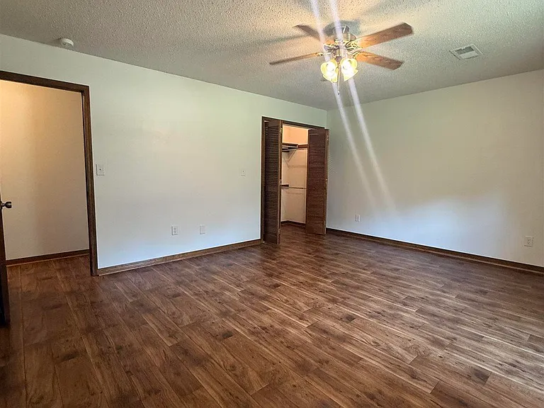 6200 Jays Way — Photo 24