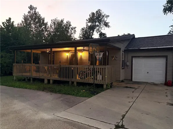 1 Hale Ln, Germantown, OH 45327