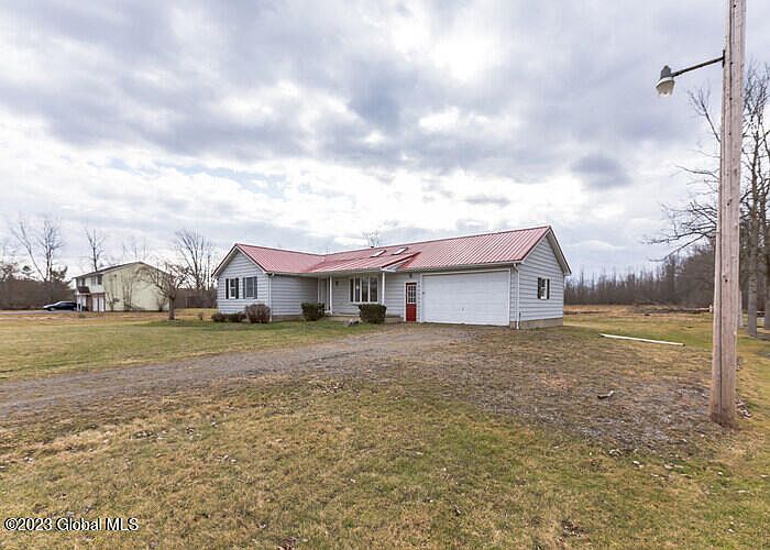 5832 Fisk Rd, Lockport, NY 14094 Zillow