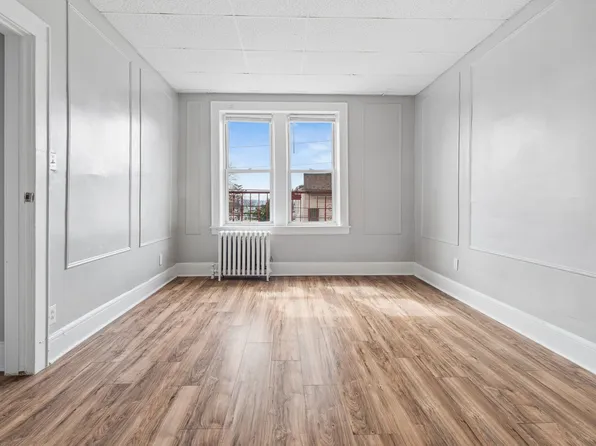 90 Miller St APT 3, Vauxhall, NJ 07088