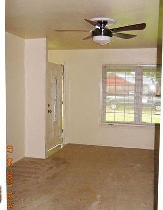 4th image of 4712 Bellcrest Ave