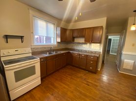 3718-3720 Bates St, Saint Louis, MO