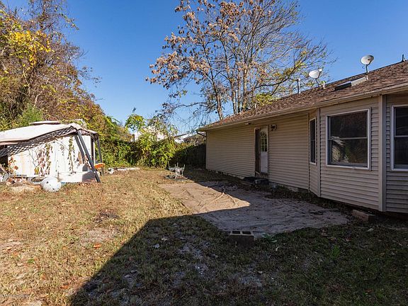 5th image of 154 Belmont Dr