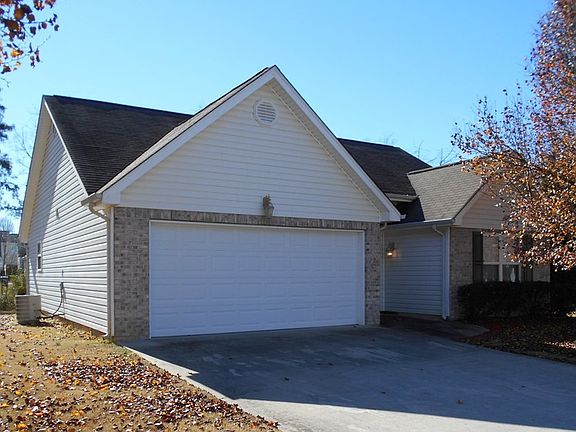 2nd image of 7134 Tyner Crossing Dr
