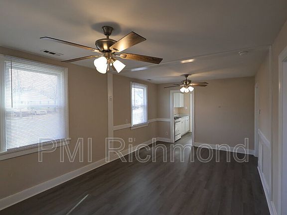 3rd image of 2110 Clarke St