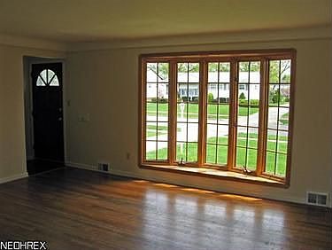 4th image of 7594 Dawn Haven Dr