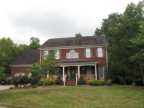 2nd image of 3007 Peninsula Dr