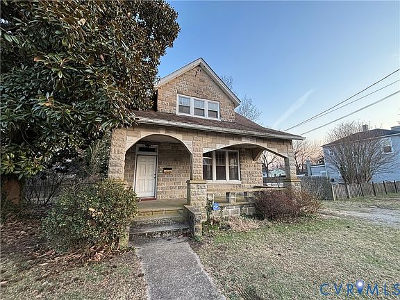 2nd image of 9 N Elm Ave