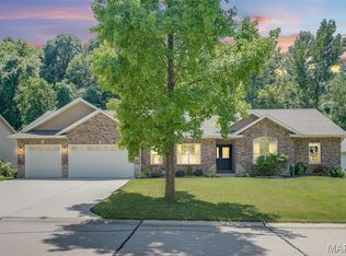 313 Autumn Ridge Dr, Collinsville, IL 62234
