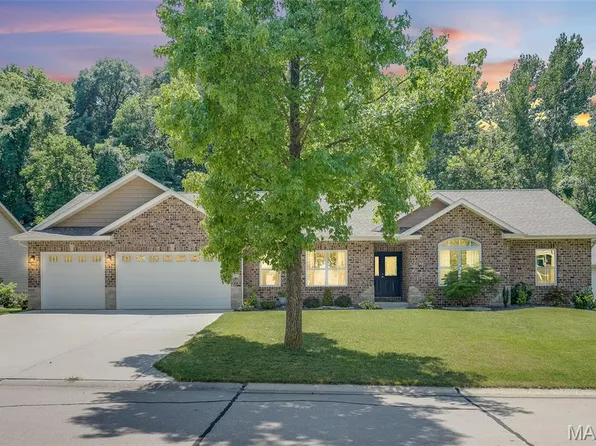 313 Autumn Ridge Dr, Collinsville, IL 62234