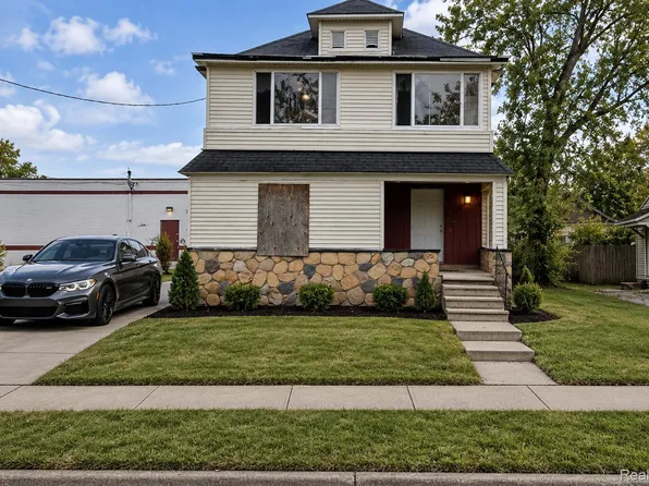 473 S Paddock St, Pontiac, MI 48341