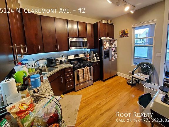 3rd image of 5124 N Claremont Ave #2