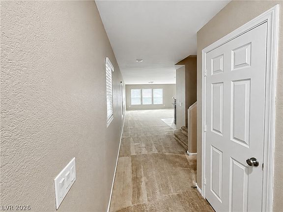 3rd image of 5640 Autumn Cliffs Way