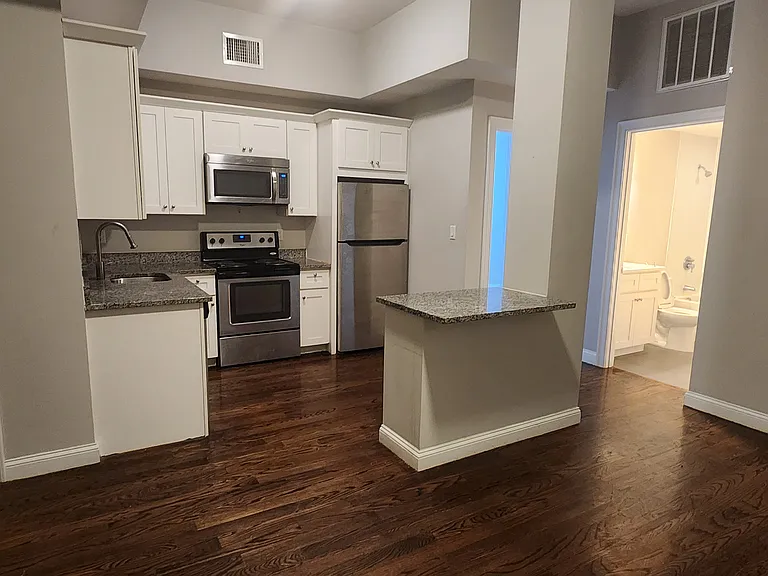 10 Merrymount Rd #2 — Photo 7