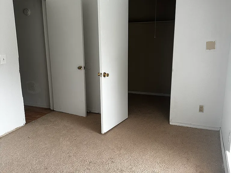1100-1200 S Lynn Ln #21 — Photo 17