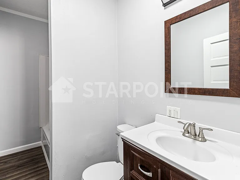 1311 S Ebright St — Photo 9