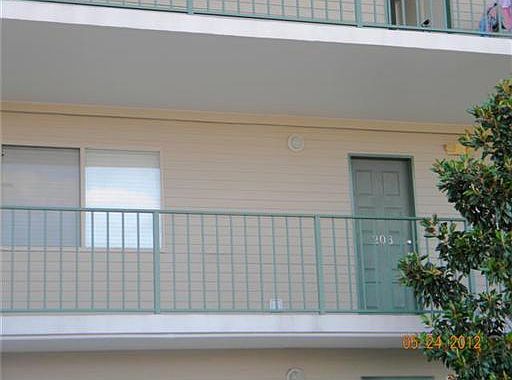 5th image of 4000 Davey St APT 203
