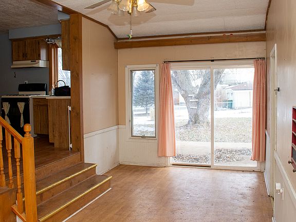 3rd image of 1304 Dixie Dr