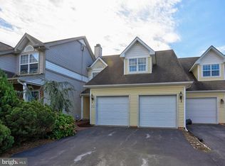 1013 Kent Gdns, Lititz, PA 17543